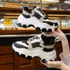 Zapatos con aumento de altura JIANBUDAN Zapatillas de deporte para mujer Zapatillas de deporte de primavera para mujer Zapatos gruesos blancos y negros con aumento de altura Zapatos de ocio transpirables 231213