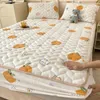 BEDSPREATH SOFT MADRASS COVER Tjock quiltat utrustat BED Sheet Fashion Printed Queen King Bed Breads Bed Linen Dust Cover 231214