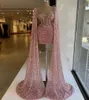 Luxury Pink Short Prom Birthday Dress 2024 Sheer Neck -paljetter Pärlor Kväll Formella engagemangsklänningar med mössa ärmar Arabiska Dubai Robe de Soiree