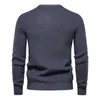 メンズセーター2023秋/冬のセーターワッフルソリッドカラーニットウェア高品質のメンズウェアファッションOネック男性トップス