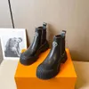 Designer Boots Paris Luxury Brand Boot Echte lederen enkel laarsjes vrouw korte laars sneakers trainers slipper sandalen in 1978 S525 016