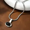 Collane con ciondolo Pietra ovale nera in acciaio inossidabile per donna Gioielli semplici e minimalisti robusti