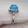 Küme halkaları 2Ct kristal berraklığında topaz yüzüğü 8mm doğal gümüş 18k beyaz altın kaplama değerli taş takılar