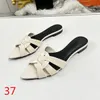 High quality designer beach slippers for women in summer casual fashion luxury classic flat leather sandals wedding party shoes size 35-44 with box