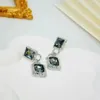 Pendientes colgantes con forma de cara cuadrada, sentido avanzado, personalidad de niña, temperamento de nicho, aguja de plata 925, prevención de alergias