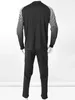 Abito a due pezzi Costume da portiere di calcio per ragazzi Set Uniforme da allenamento per calcio T-shirt a maniche lunghe con pantaloni sportivi Tuta sportiva imbottita in spugna 231215