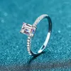 Cluster Rings TKJ 925 Sterling Silver Four Claw Set 1 Baguette Moissanite Ring Women's Noble Engagement Jewets Bridal Gift