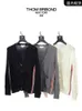 Thom Officiell flaggskeppsbutik Tom Brown TB Four Bar Sticked Par Round Neck Cardigan Sweater Coat Men