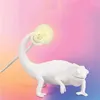 Table Lamps Nordic Designer Lizard Bedside Lamp Modern Cute LED Resin Animal Chameleon Bed Living Room Home Deco Light FixtureTabl263F