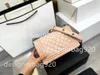 Designer väskor kvinnors nya pojkar handväskor lyxiga handväskor designer resväskor små väskor kvinnors höga mäns crossbody designer väskor mångsidiga shopping plånböcker