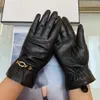 Designer Gloves Winter and Autumn Fashion Women Leather Cashmere Mittens Glove Crystal Brand Letter Outdoor Sport Warm Winter Gloves