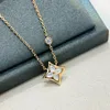 Designer Luxury Classic Rose Gold Necklace French Brand Four Leaf Grass White Fritillaria Frosted Bottom Inlaid Rhinestone Pendant Women Charm Jewelry