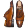 Chaussures Oxford à bout d'aile pour hommes faites à la main chaussures habillées en cuir gris Brogue pour hommes chaussures formelles d'affaires classiques pour hommes Zapatillas Hombre
