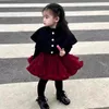 Set di abbigliamento Vestiti per ragazza Ragazze da 2 a 8 anni Set di moda Manica lunga Mantella Top Abito in tulle Vino rosso Tutu Pezzi 231215