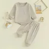 Kledingsets 2023-09-05 0-24M pasgeboren baby herfstoutfits meisje jongen effen kleur ronde hals oversized sweatshirt romper broek kledingset