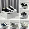 Tasarımcı Eğitmenler Co Mmy DoSoing Ayakkabı Erkekler Sneakers Platform Spor Sneaker Deri Eğitmeni Mihara Yasuhiro Yu Wenle Kalın Talize Baba Tahta Ayakkabı