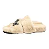 Designer Slippers Ladies Wool Slides Winter Luxury Fluffy Slippers Furry Warm Sandals Comfortable Fuzzy Bowknot Slipper Girl Flip Flop Slipper Metal Letter