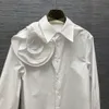 2024年春の手作りのバラの女性のブラウスデザイナーホワイト/ピンクの綿の長袖シャツ12152