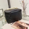 Mała kwadratowa torba dla kobiet modna lingge kamera haftowa żeńska torba na ramię moda pasek panie torebki crossbody FMT-4063