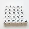 Schnullerhalter Clips 1002005001000 Stück Silikon-Alphabetperlen 10 mm englische Buchstaben Beißring A Kostenlose Baby-Beißkette Stillspielzeug 231215