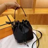 Kedja hink grossist orignal mode berömd axel tote designer handväskor presbyopisk shopping handväska messenger väska
