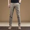 Męskie spodnie wojskowe Vintage Mężczyźni wielki rozmiar workowate prosta wiosenna jesienna moda streetwear na zewnątrz bawełniane solidne spusty 38 231215