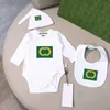 Nyfödda designers bodysuit baby rompers kläder set långärmare onesies bodysuit med cap baby haklapp bomull romper spädbarn jumpsuits kläder chd2312151 essskids