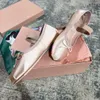 LUXURY M Parijs Ballet Modeontwerper Professionele Dansschoenen 2023 Satijnen ballerina's Platform Strik Ondiepe Mond Enkele Schoen platte sandalen voor dames 05