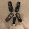 Klänningskor klassiska kvinnor Mary Janes spännband Midhackar Solid Leather Oxford för plattform Plus Size Zapatos