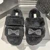 Designer Slippers Ladies Wool Slides Winter Luxury Fluffy Slippers Furry Warm Sandals Comfortable Fuzzy Bowknot Slipper Girl Flip Flop Slipper Metal Letter