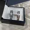 حلقات الكتلة 925 الجنيه الفضي الفضي المتلألئ في صف واحد خاتم الماس الرجال والنساء هدية الأزياء هدية متطورة المجوهرات 326t
