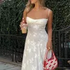Kentsel Seksi Elbiseler Beyaz Çiçek Baskı Sargısı Bel Bel Spagetti Kayışı Maksi Elbise Kadın Seksi U Boyun Yatılgan Geri Ardısız Uzun Robe Zarif Parti Vestidosl231215