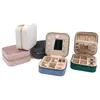 Bolsas de jóias portátil mini veludo organizador caixa de exibição com zíper anel de viagem colar armazenamento feminino presente quadrado