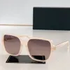 Gafas de sol de diseñador Marco cuadrado grande simple Gafas de sol con letras doradas Gafas de sol de alta calidad para mujer Gafas de sol de moda UV Adecuado para exteriores Playa CON CAJA