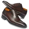 Chaussures Oxford à bout d'aile pour hommes faites à la main chaussures habillées en cuir gris Brogue pour hommes chaussures formelles d'affaires classiques pour hommes Zapatillas Hombre