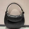 Botte Venetas Bolsa de Ombro Feminina Bolsas de Couro Gemelli Couro Genuíno Tecido Atado Bolsa Design de Nicho Bolsa de Bolinho de Alta Qualidade Bolsa Cowhorn Bolsa HB24