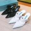 Fashion Women Sandals Pumps Senior Lady High-heeled Black Heel Patent Leather Triangle Slingback Pointed Toes Design Sandal High Heels Box Eu 35-40