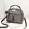 Marsupi Borsa piccola in pelle PU per donna Ragazza Moda Nappa Messenger con palla Borsa a tracolla da donna per tracolla femminile