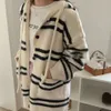 2023年秋/冬の新しい韓国の縞模様のフードドセーターコート女性のワイドソフトグルーチンスレイジーレイジースタイル多目的ニットカーディガン