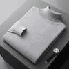 Herrtröjor Autumn och vinter 100% Pure Merino Wool Pullover Turtle Neck Cashmere Sweater Tjockad varm lös fast färg Topp 231214