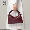 Designer Hop Sacs Botte Venetas Sac à bandoulière Sac de boulette de haute qualité Nouveau sac tissé à la main à la mode et polyvalent une épaule bandoulière sac pour femme Niche Ha HBD8