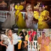 Fashion Yellow Ladies Prom Dress 2024 V-hals Ruffles Tiered Sash Satin Tulle Evening Formal Quinceanera klänningar Kändisstil Vestidos de fieast