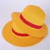 Cappelli larghi cappelli da secchio cappello luffy hat hat hat performance animation ruolo gioco accessori per cappello da sole estate giallo hat womens hat 31 35cm j240425