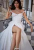 Sheer Neck A Line Wedding Dresses Pärlad paljett Back Bridal klänning med sidosporterad veck Satin Vestidos de Novia