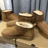 Bottes de neige classiques pour femmes hiver Mini bottes chaudes mode en peau de mouton en cuir de vache bottes longues en laine offres spéciales bottes décontractées pour femmes
