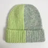 Berretti 2023 inverno caldo bicolore cappello lavorato a maglia uomini e donne moda novità contenente berretti di lana verde fluorescente