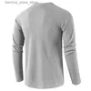 Polos pour hommes Mode Waffle Coton T-shirt Hommes 2023 Automne Nouveau Slim Fit Manches Longues Henley Tshirt Hommes Streetwear Casual Couleur Solide T-shirt Q231215