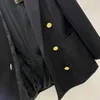 ブランドコートの女性デザイナーオーバーコート長袖ジャケットファッションロゴボタン装飾ウィンドブレーカーウォームVネックカーディガン12月15日新しい到着