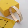 Luxury Brand Cuff For Lady Made in Italy Wide Gold 10mm Large Bangle 18k Gold Rose Sliver Female Letter Print Titanium Steel Bracelet 4 Color Stock With Original Box