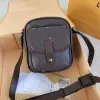 2023 Chain Bucket Pocket Satchel Leather Fashion Famous Shoulder Tote Designer Handbags Presbyopic Shopping Purse Messenger Bag